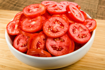 SLices of red tomatoes