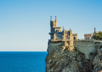 Fototapeta na wymiar The Swallow's Nest castle over Black Sea in Crimea