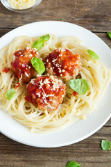 Spaghetti pasta with meatballs