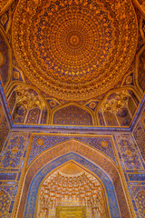 Obraz premium Ceiling, tilya-kori madrasah, Registan, Samarkand