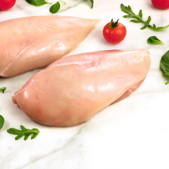 Chicken fillets with cherry tomatoes and fresh herbs