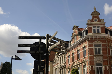 Leuven : Centre-ville, Grand-Place, Hôtel de ville et Collégiale Saint-Pierre