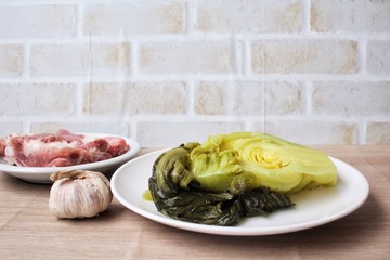 Pickled mustard green with pork rips