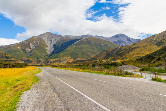 Road Mountain sky cloud on arthur's pass, new zealand