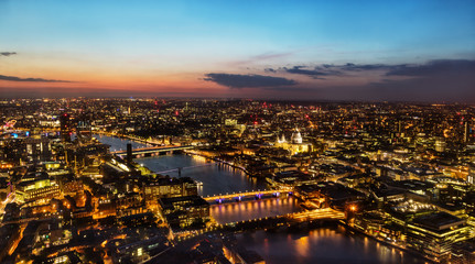 Fototapeta na wymiar Beautiful sunset over old town of city London, England