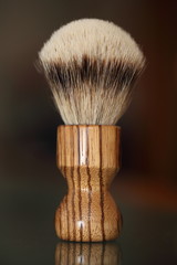 Pennello da barba artigianale in tasso silvertip e legno zebrano © Shooter