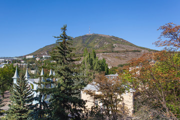 Гора Машук - лакколит в Пятигорске. Вид со стороны...