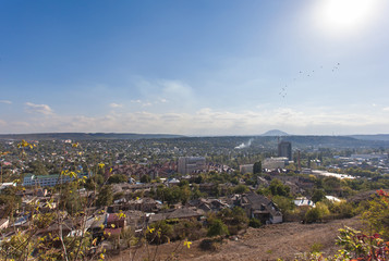 Вид на Пятигорск и гору лакколит Джуца. Пятигорск. КМВ. Кавказские минеральные воды. Россия.