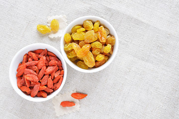 raisin and dry goji berry