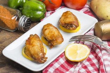 Lemon grilled chicken wings, grilled chicken wings
