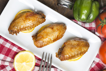 Lemon grilled chicken wings, grilled chicken wings