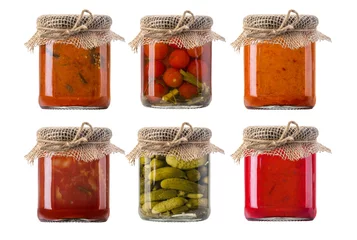 Cercles muraux Légumes jars of pickled vegetables