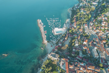 Fototapeta premium Beautiful view from the top of the city and the marina