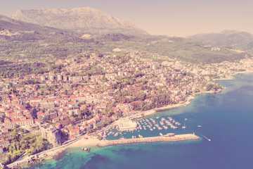 Obraz premium Top view of the city with a marina. Toned