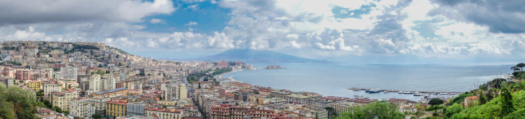 Naples gulf with Vesuvio panorama - 146029798