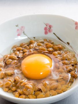 Japanese cuisine, fermented soybeans with a raw egg