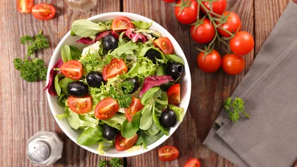 Deurstickers fresh salad © M.studio