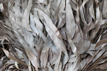 Seasoning from a large dried leaves