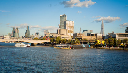 Obraz premium 2017 January United Kingdom London, Panorama of London over Thames. Water and cruises