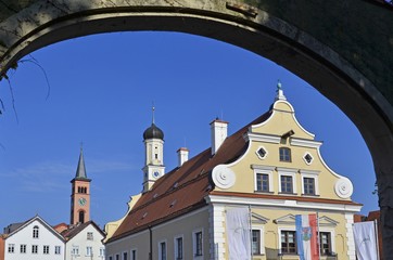 Rathaus und Turm der Pfarrkirche, Friedberg