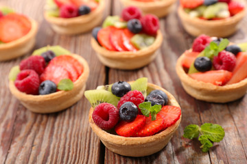 assorted fruit tart