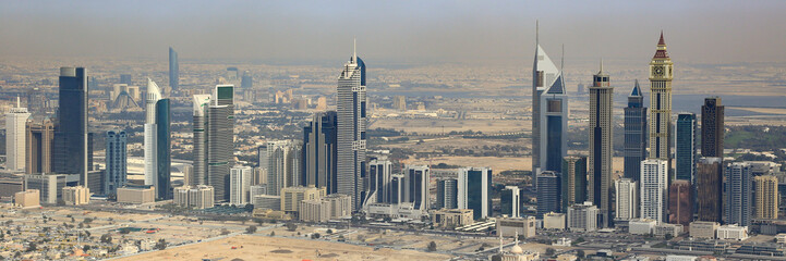 Dubai Emirates Towers Panorama Downtown Luftaufnahme Luftbild - obrazy, fototapety, plakaty