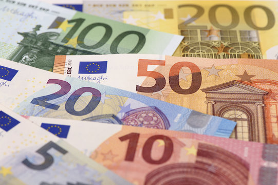 Euro Währung mit Banknote