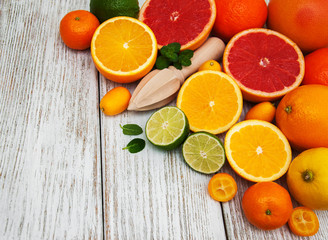 Fototapeta na wymiar Fresh citrus fruits