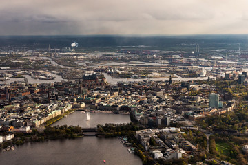 Fototapeta na wymiar Luftaufnahme Hamburg