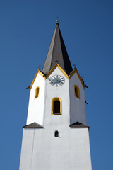 Fototapeta na wymiar Kirche in Freystadt