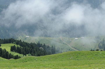 Artvin,is a city in northeastern Turkey about 30 km inland from the Black Sea.There are amazing plateaus and small crater lakes on the its muntains.