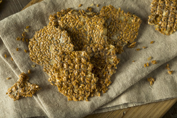 Healthy Homemade Flax Seed Crackers
