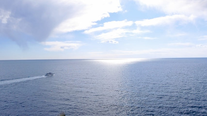 Fototapeta premium Wyślij w stronę oceanu