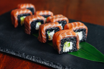  Roles with fish and rice