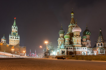Tracers near Kremlin wall and Red square tonight