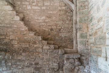 Treppenaufgang in mittelalterlichem Wachturm in Rothenburg ob der Tauber