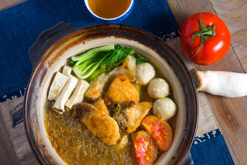 mixed fish ball noodles