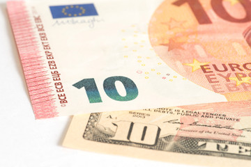 Geldscheine Euro und Dollar