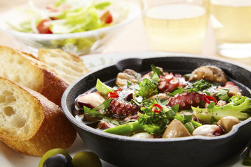 タコのアヒージャ