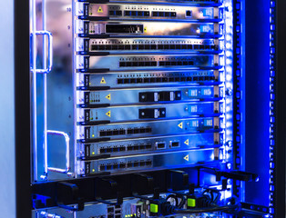 The connector span of frequency DWDM on optical modulations. Multiservise platform