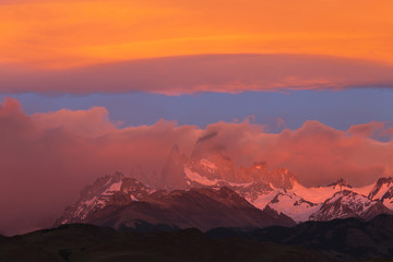 Obraz na płótnie Canvas Mount Fitz Roy, Los Glaciares National Park, Patagonia, Argentina