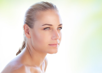 Fototapeta premium Natural womens portrait