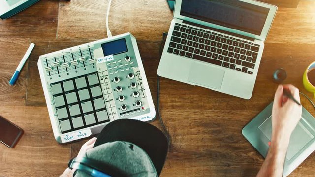 Music Producer Desktop with drummachine