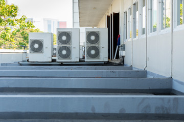 Air compressor machine on pedestal