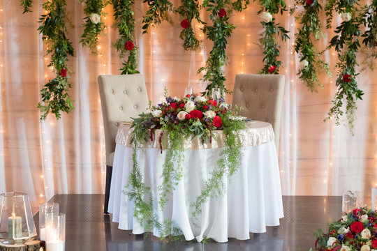 Sweetheart Table For Bride And Groom