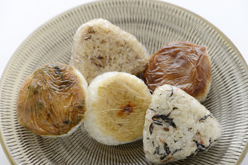 おむすび　オニギリ　握り飯