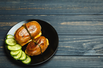 Delicious roast potatoes with garlic and cucumber
