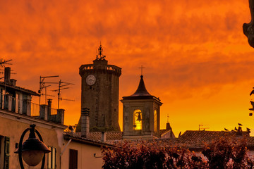 Fototapeta na wymiar Torre dell'orologio e campanile di Marta (VT)