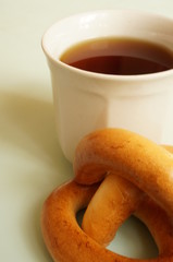Tea with bagels for breakfast