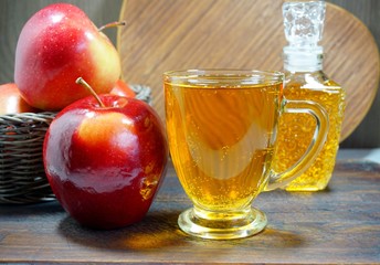 Fresh apples, apple juice or apple cider vinegar in your of diets. - Apples for the health and the beauty.
